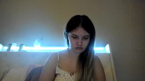 Snapshot of skiimaskabby chatting on 01/12/26, 02:50 skiimaskabby online show from 01/12/26, 02:50