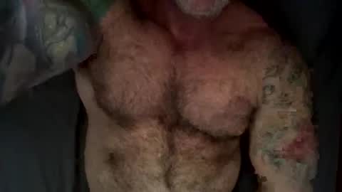 Snapshot of skimaskedbeef chatting on 05/06/26, 09:42 BEEF online show from 05/06/26, 09:42