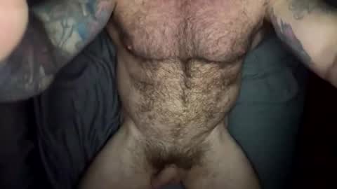 Snapshot of skimaskedbeef chatting on 05/11/26, 01:55 BEEF online show from 05/11/26, 01:55