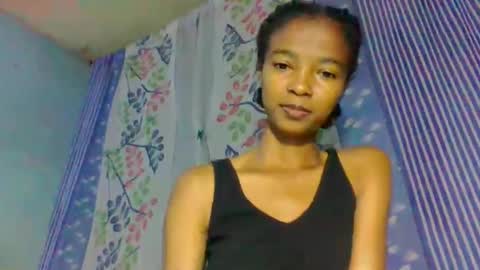 Snapshot of skinny7809 chatting on 04/03/26, 02:04 skinny7809 online show from 04/03/26, 02:04