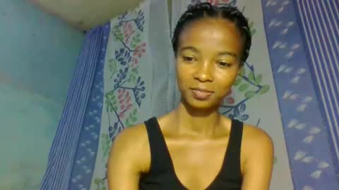 Snapshot of skinny7809 chatting on 04/04/26, 06:27 skinny7809 online show from 04/04/26, 06:27