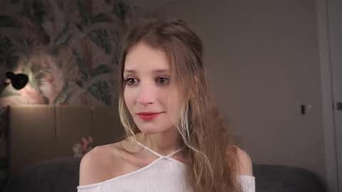 Emily online show from 02/25/25, 07:03