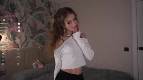 Emily online show from 03/04/25, 10:16