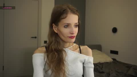 Emily online show from 09/09/25, 05:12