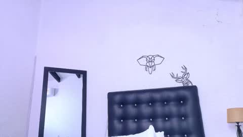 skinny_hottie18 online show from 03/07/25, 05:49