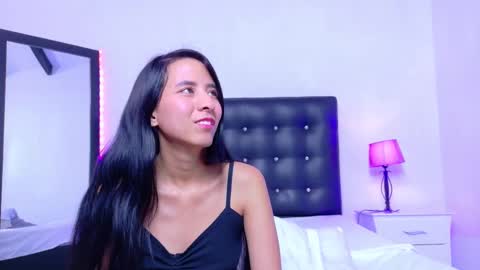 skinny_hottie18 online show from 09/23/25, 01:58