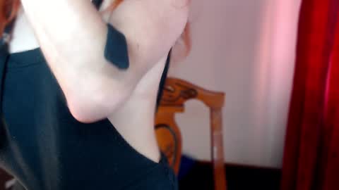 Snapshot of skinny_raven chatting on 12/08/24, 08:36 Marion online show from 12/08/24, 08:36