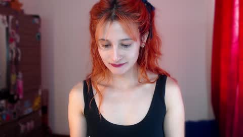 Snapshot of skinny_raven chatting on 12/15/24, 06:59 Marion online show from 12/15/24, 06:59