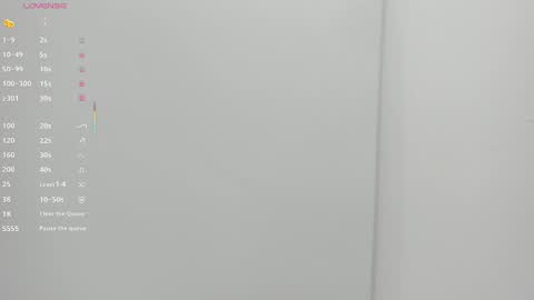 Snapshot of skinny_susana chatting on 10/30/25, 11:22 online show from 10/30/25, 11:22