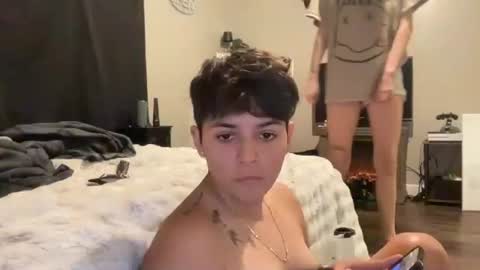 Snapshot of skinnyangel21 chatting on 11/30/25, 10:47 skinnyangel21 online show from 11/30/25, 10:47