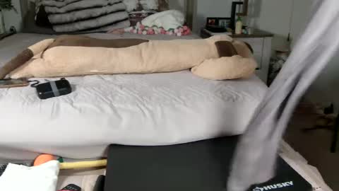 skinnyasianmilf online show from 07/04/26, 07:31