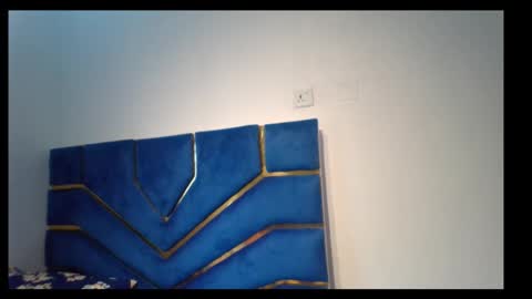 Snapshot of skinnyasssexyboobs chatting on 11/04/25, 12:37 skinnyasssexyboobs online show from 11/04/25, 12:37