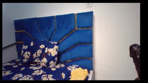 Snapshot of skinnyasssexyboobs chatting on 11/16/25, 07:25 skinnyasssexyboobs online show from 11/16/25, 07:25