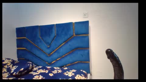 Snapshot of skinnyasssexyboobs chatting on 11/26/25, 08:37 skinnyasssexyboobs online show from 11/26/25, 08:37