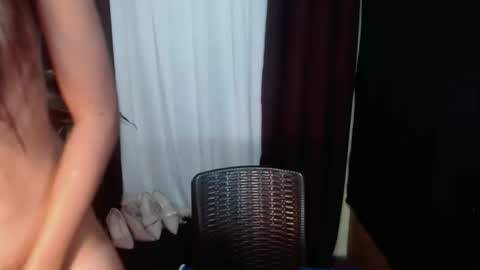Snapshot of skinnyattractivecock chatting on 05/19/26, 07:58 skinnyattractivecock online show from 05/19/26, 07:58