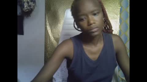 Snapshot of skinnybeauty1 chatting on 07/28/26, 11:28 Linda independent model online show from 07/28/26, 11:28