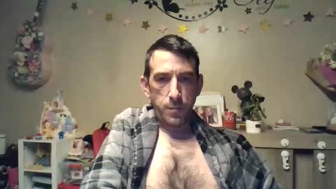 SkinnyBigCock2 online show from 04/17/26, 03:09