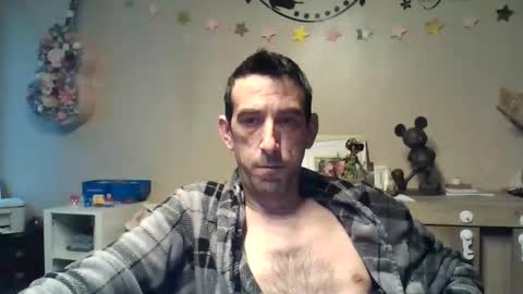 SkinnyBigCock2 online show from 04/25/26, 05:21