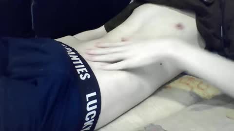 skinnycuteb0y online show from 05/31/26, 03:15