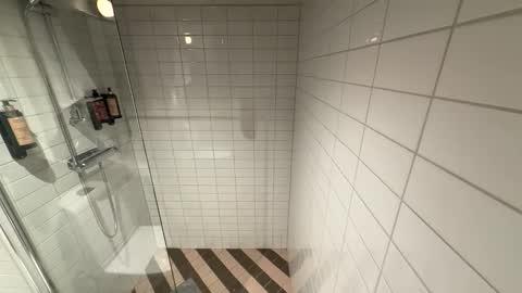 Snapshot of skinnyduderino chatting on 11/27/25, 08:38 skinnyduderino online show from 11/27/25, 08:38