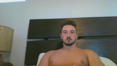 skinnyguylongdick1 online show from 02/02/25, 12:30