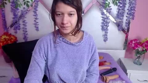  SKINNYHORNY   online show from 12/03/24, 02:14