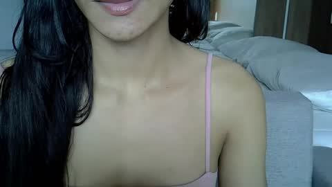 skinnykittencam online show from 10/26/25, 05:41
