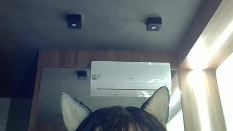 skinnykittencam online show from 05/18/26, 04:07