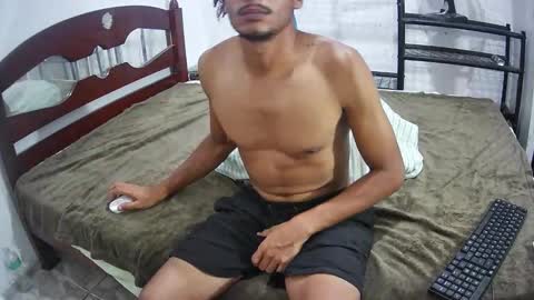 Skinny Latin Man online show from 09/20/25, 02:56