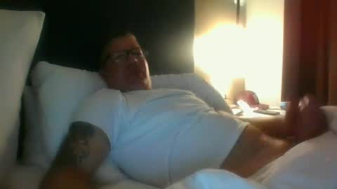 Snapshot of skinnymeat858205 chatting on 06/16/26, 06:05 skinnymeat858205 online show from 06/16/26, 06:05