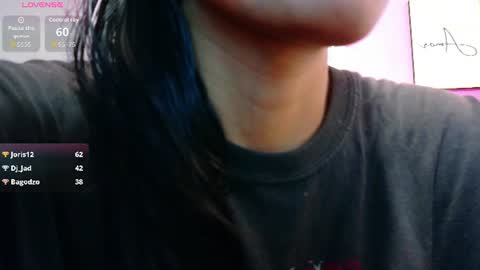 Snapshot of skinnyneighbour_ chatting on 07/24/26, 03:04 Karla online show from 07/24/26, 03:04