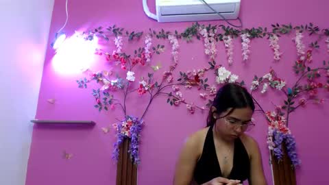 sofia online show from 03/23/26, 01:53