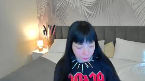 Joyce online show from 03/11/25, 02:10