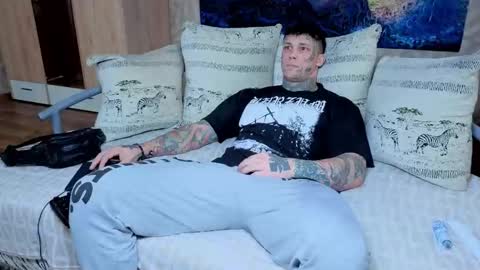 skirlingod online show from 09/12/25, 04:45