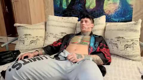 skirlingod online show from 10/02/25, 06:09