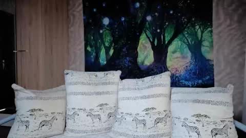 skirlingod online show from 10/15/25, 06:35