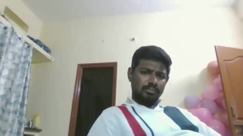 Indianslut1431 online show from 02/12/26, 11:38