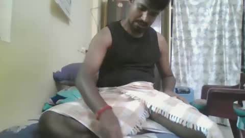 Indianslut1431 online show from 05/15/26, 08:32
