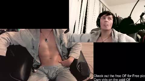 Snapshot of skrogdog chatting on 06/14/26, 01:58 skrogdog online show from 06/14/26, 01:58