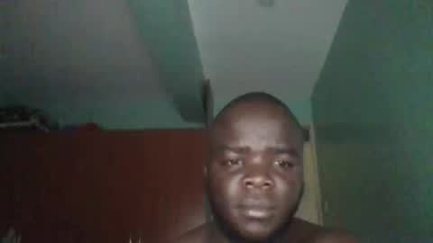 Snapshot of skry21 chatting on 10/02/25, 07:54 Tylor Smart online show from 10/02/25, 07:54