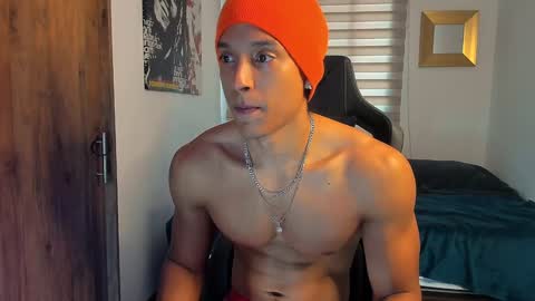 Liam Vokov online show from 12/04/24, 12:14