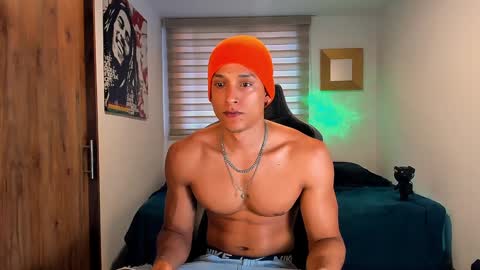 Liam Vokov online show from 01/30/25, 09:04