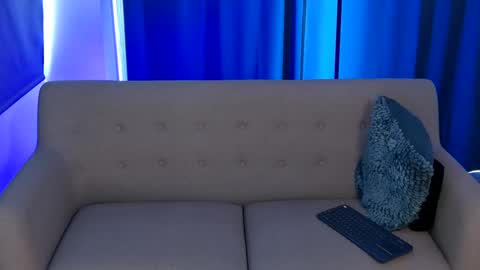 Liam Vokov online show from 10/04/25, 04:38