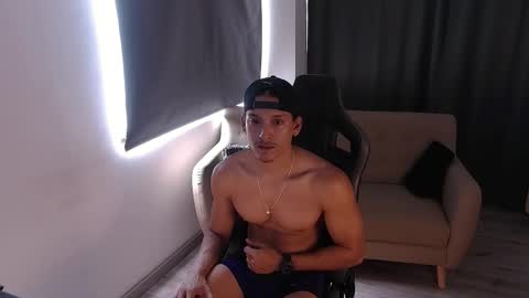 Snapshot of skull_prospect chatting on 03/02/26, 03:19 Liam Vokov online show from 03/02/26, 03:19