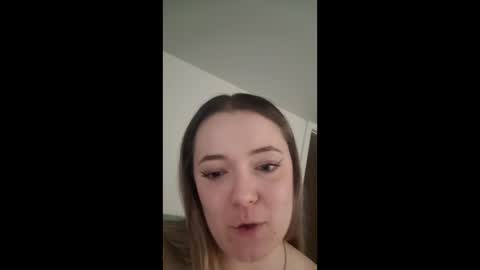 skullhead81 online show from 12/17/25, 05:57