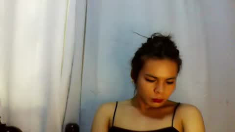 Snapshot of sky_andrea chatting on 11/09/25, 02:21 Mj online show from 11/09/25, 02:21