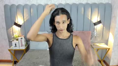 STIVEN online show from 12/04/24, 06:06