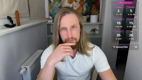 Snapshot of sky_guy25 chatting on 05/16/26, 07:34 sky_guy25 online show from 05/16/26, 07:34