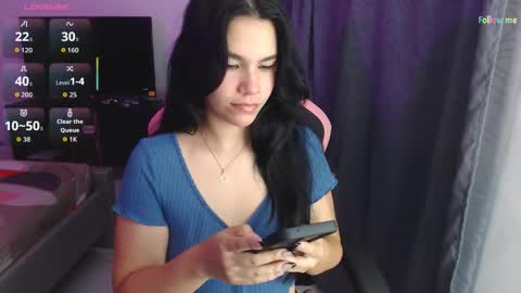 Snapshot of sky_lover_ chatting on 01/19/26, 09:13 Sky online show from 01/19/26, 09:13