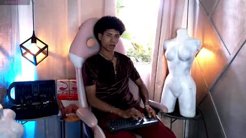 Snapshot of sky_walkerss chatting on 04/02/26, 05:32 sky_walkerss online show from 04/02/26, 05:32